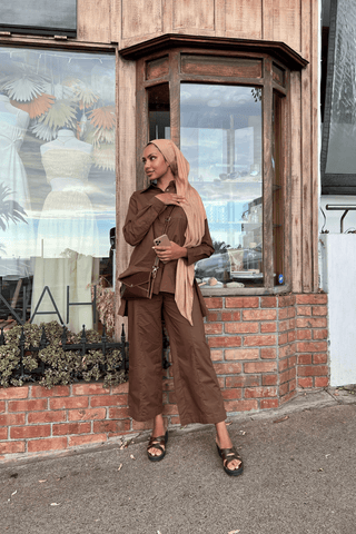 'Staple' Brown Poplin Ankle Pant - Twiice Boutique